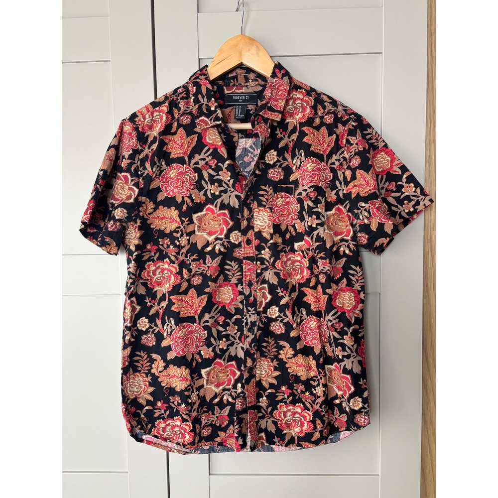 Forever 21 Men Floral Rose Print Short Sleeve Button Down Shirt Black Red Medium